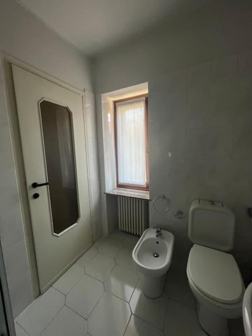 Gabbinoholidayhome Appartamento In Suggestiva Corte Como Exterior foto